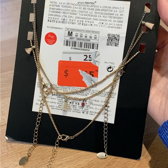 Zara Brand New 3 Layers Necklace - Picture 2 of 2
